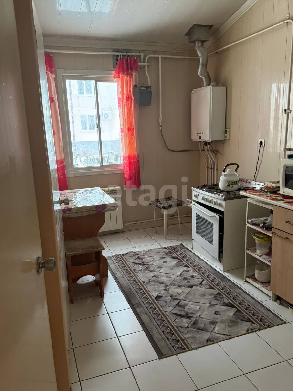 Продажа 2-комнатной квартиры, Южно-Сахалинск, Сахалинская область,  Южно-Сахалинск