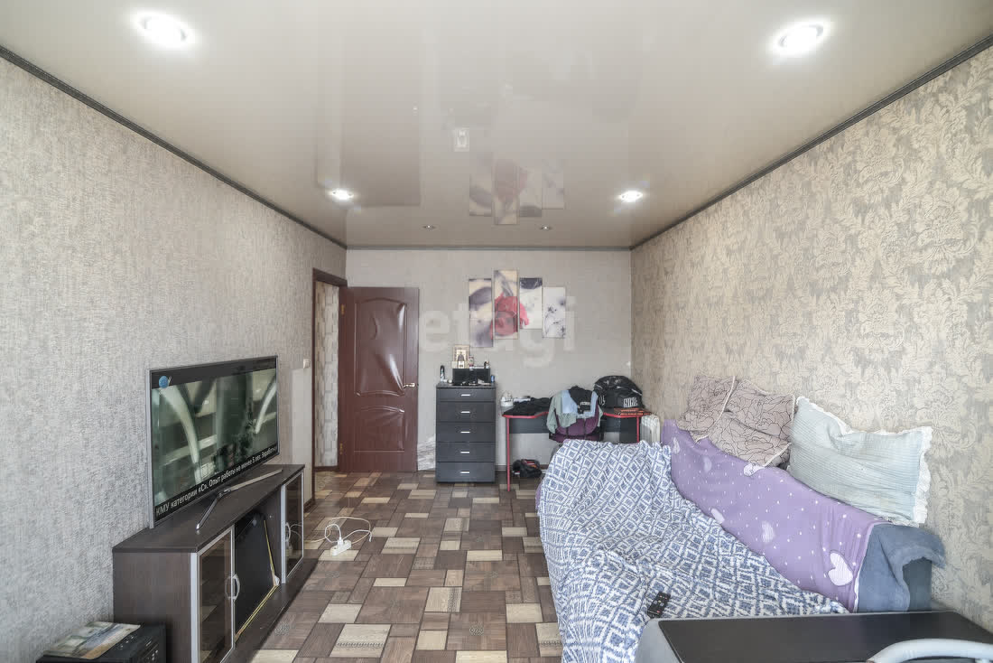 Продажа 3-комнатной квартиры, Южно-Сахалинск, Сахалинская область,  Южно-Сахалинск