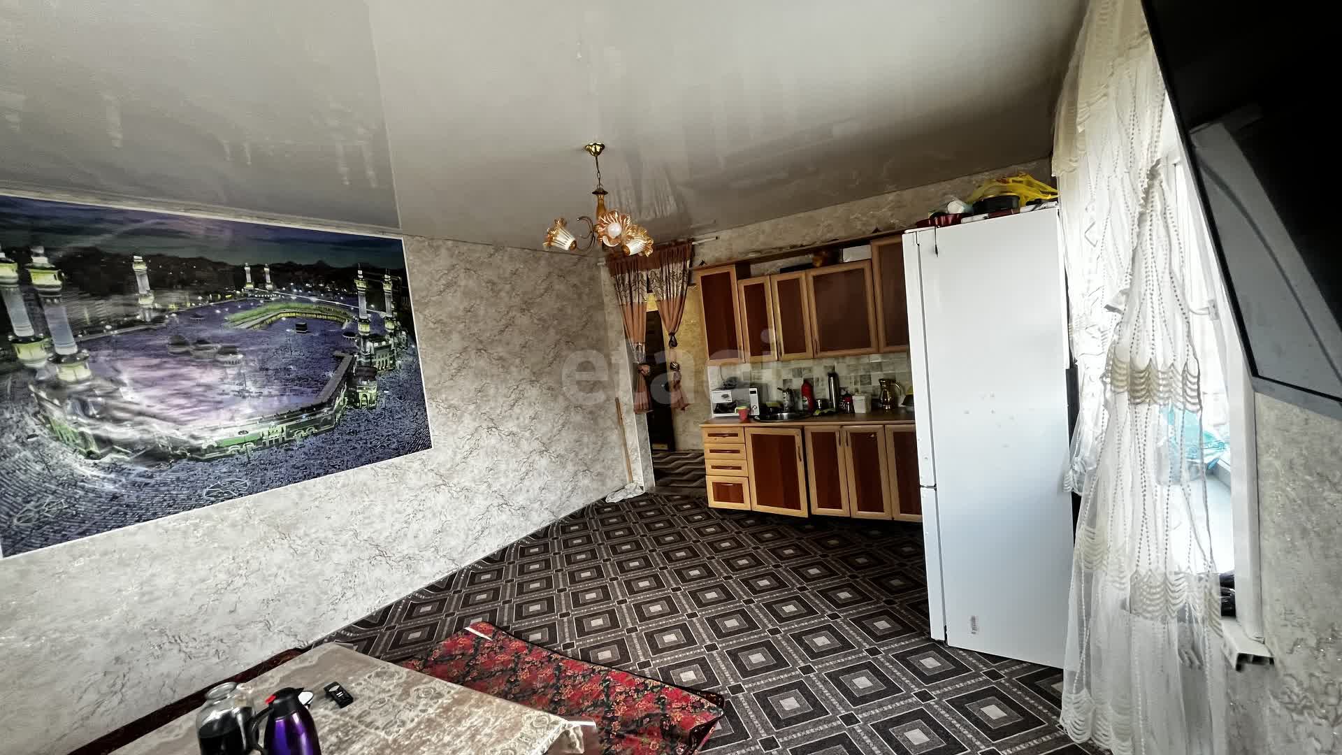 Продажа дома, 256м <sup>2</sup>, 11 сот., Улан-Удэ, Республика Бурятия,  Тарбагатайский