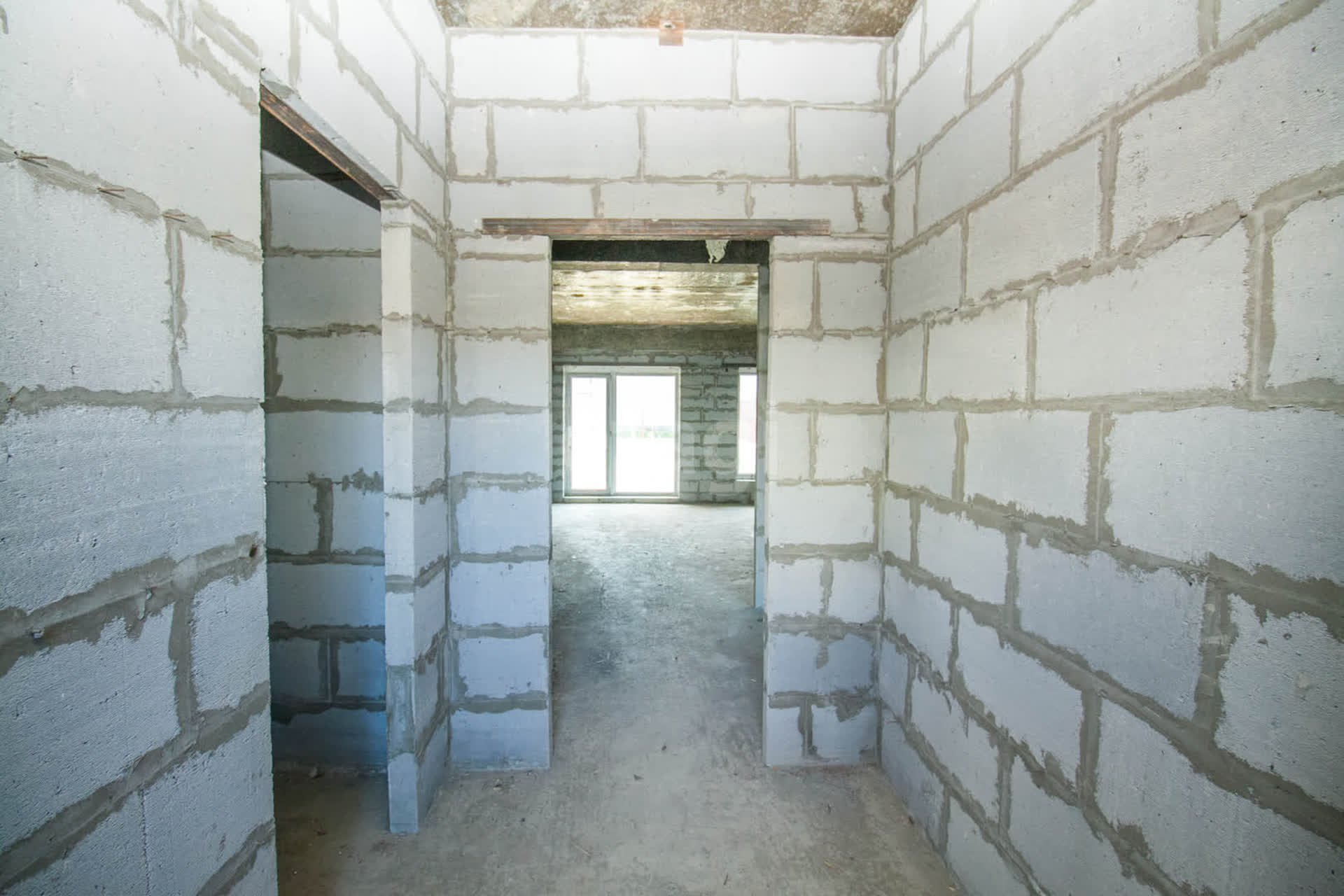 Продажа 4-комнатной квартиры, Южно-Сахалинск, Сахалинская область,  Южно-Сахалинск