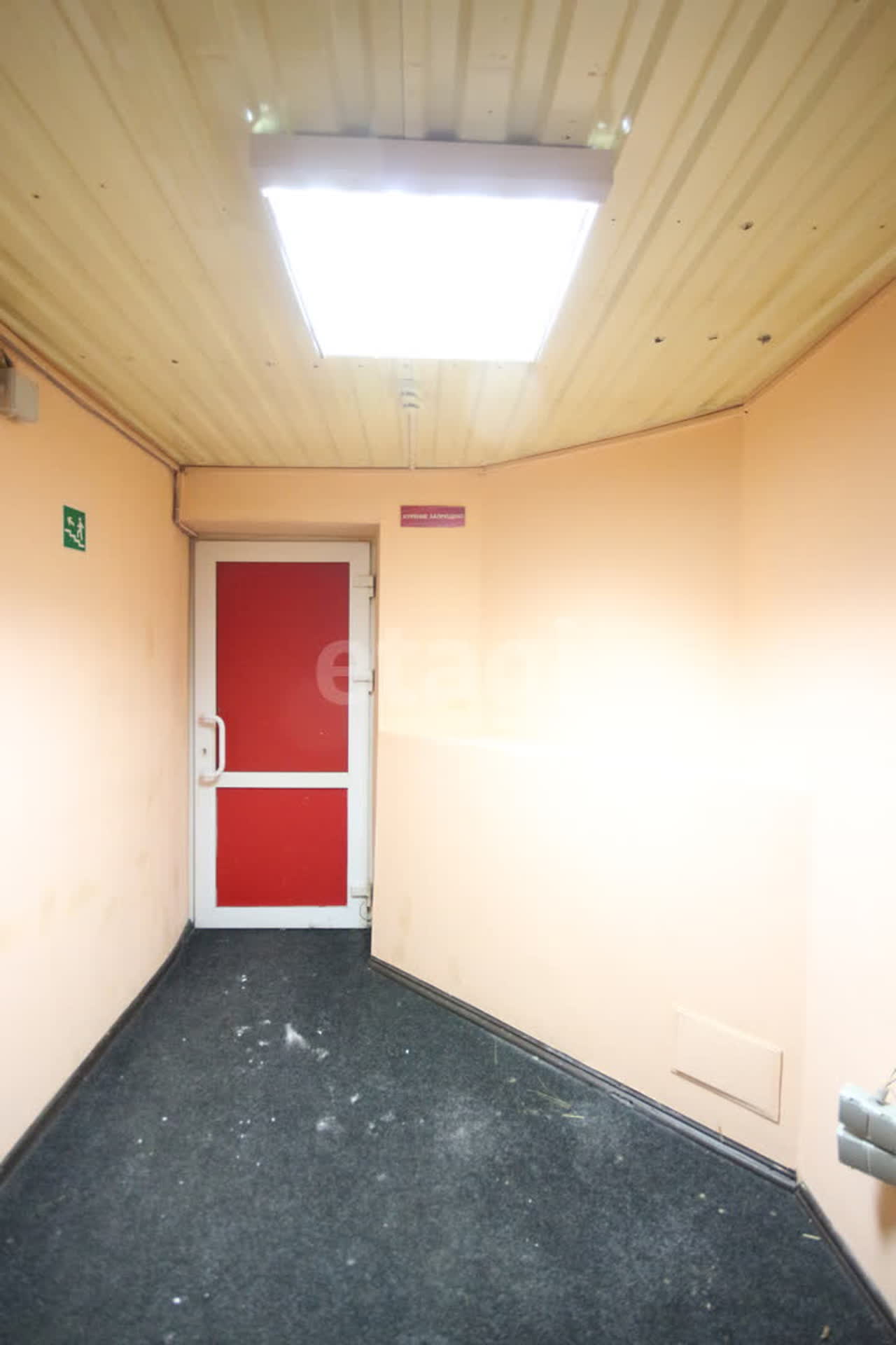 Аренда коммерческой недвижимости, 320м <sup>2</sup>, Новый Уренгой, Ямало-Ненецкий АО,  Новый Уренгой