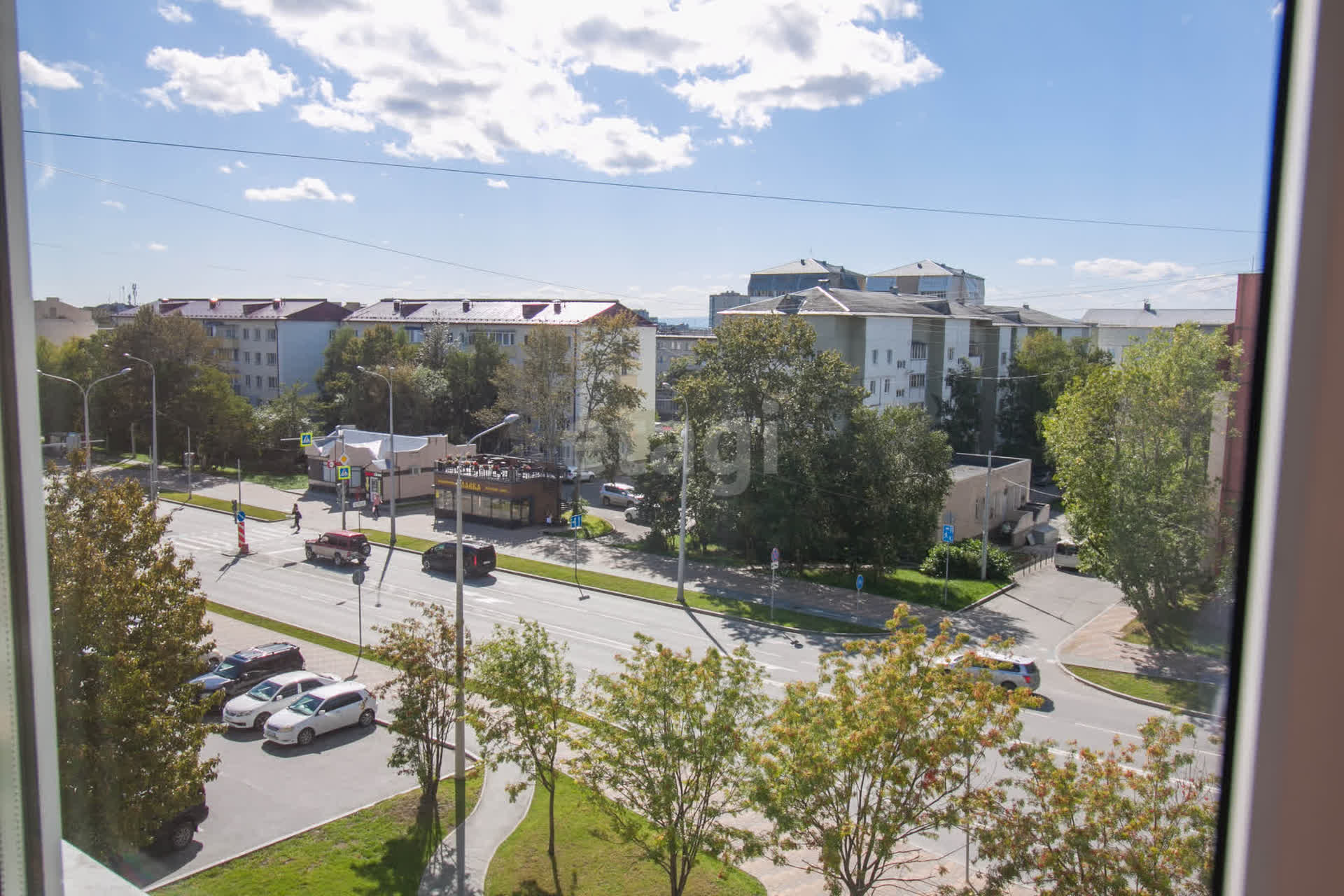 Продажа 3-комнатной квартиры, Южно-Сахалинск, Сахалинская область,  Южно-Сахалинск