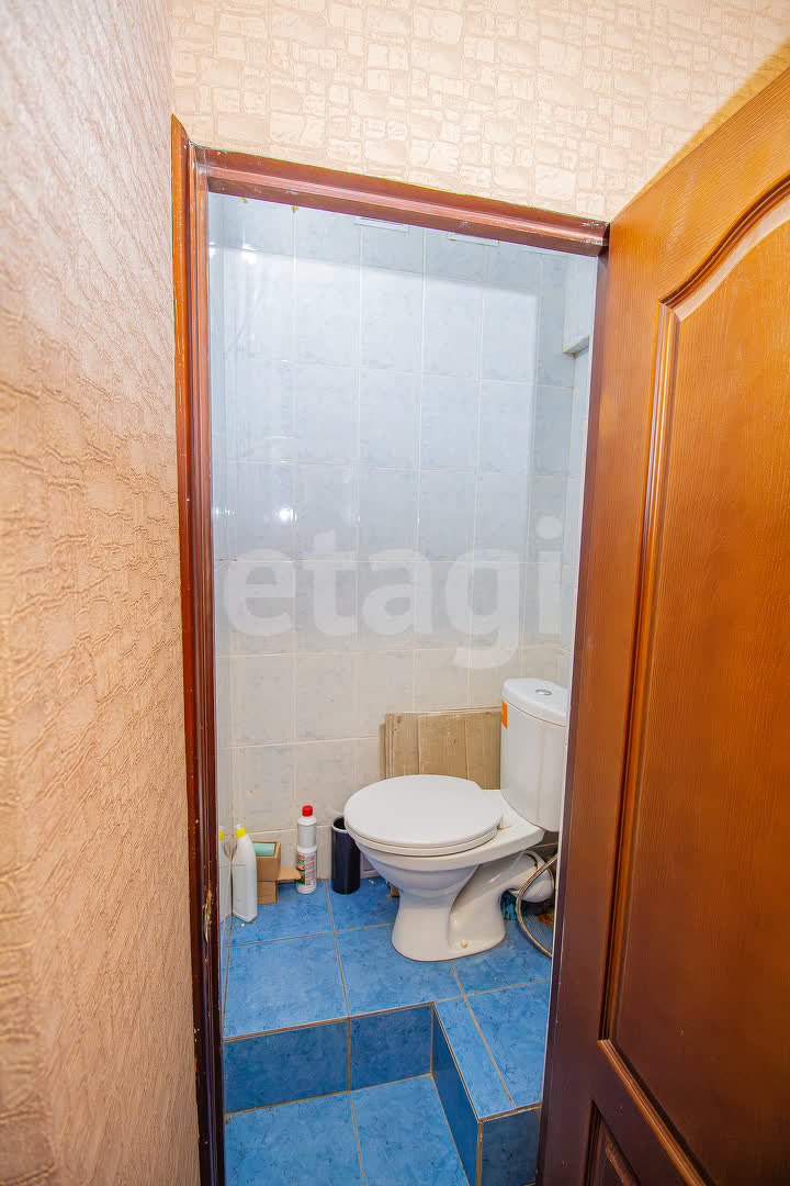 Продажа коммерческой недвижимости, 122м <sup>2</sup>, Новый Уренгой, Ямало-Ненецкий АО,  Новый Уренгой