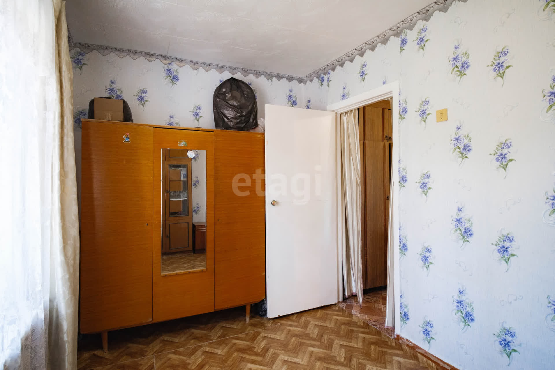 Продажа 3-комнатной квартиры, Комсомольск-на-Амуре, Ленина пр-т,  24 к 2