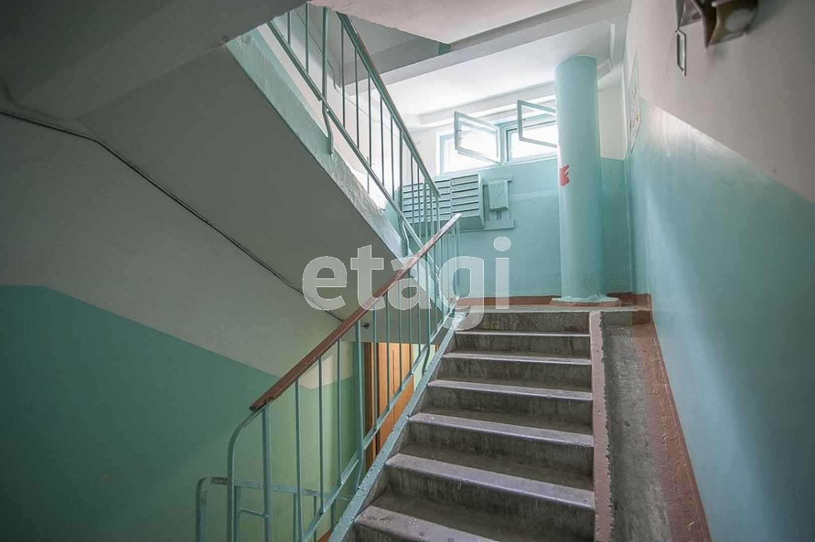 Продажа 3-комнатной квартиры, Южно-Сахалинск, Сахалинская область,  Южно-Сахалинск