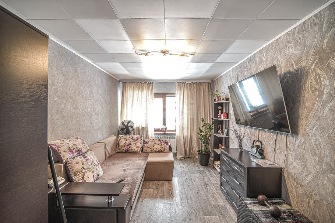 Продажа 3-комнатной квартиры, Южно-Сахалинск, Сахалинская область,  Южно-Сахалинск