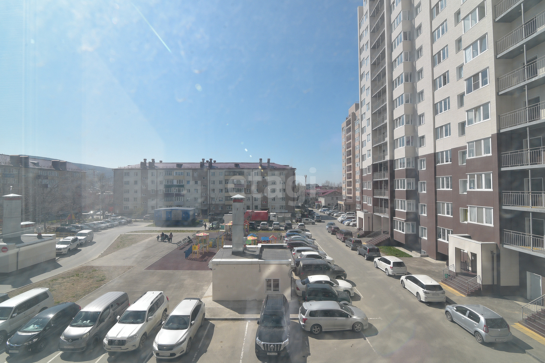 Продажа 3-комнатной квартиры, Южно-Сахалинск, Сахалинская область,  Южно-Сахалинск