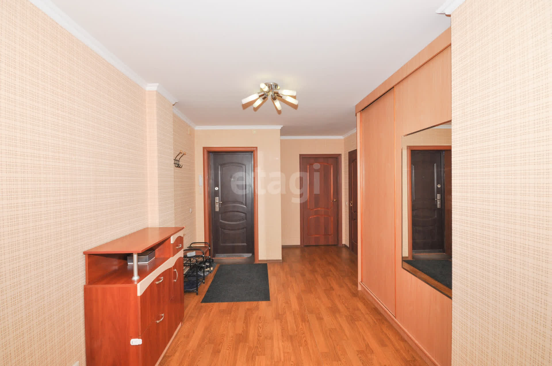 Продажа 3-комнатной квартиры, Южно-Сахалинск, Сахалинская область,  Южно-Сахалинск