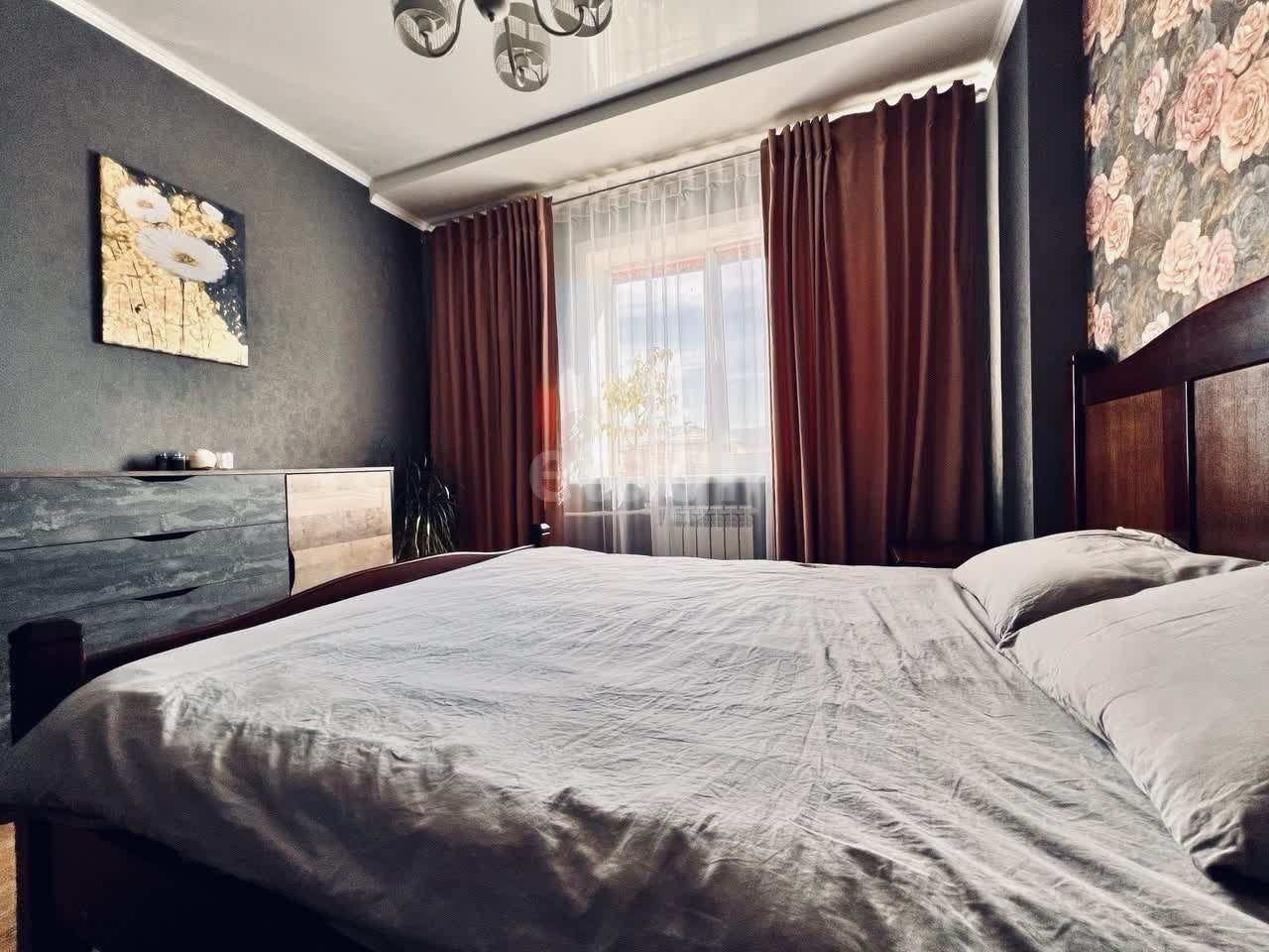 Продажа 3-комнатной квартиры, Южно-Сахалинск, Сахалинская область,  Южно-Сахалинск