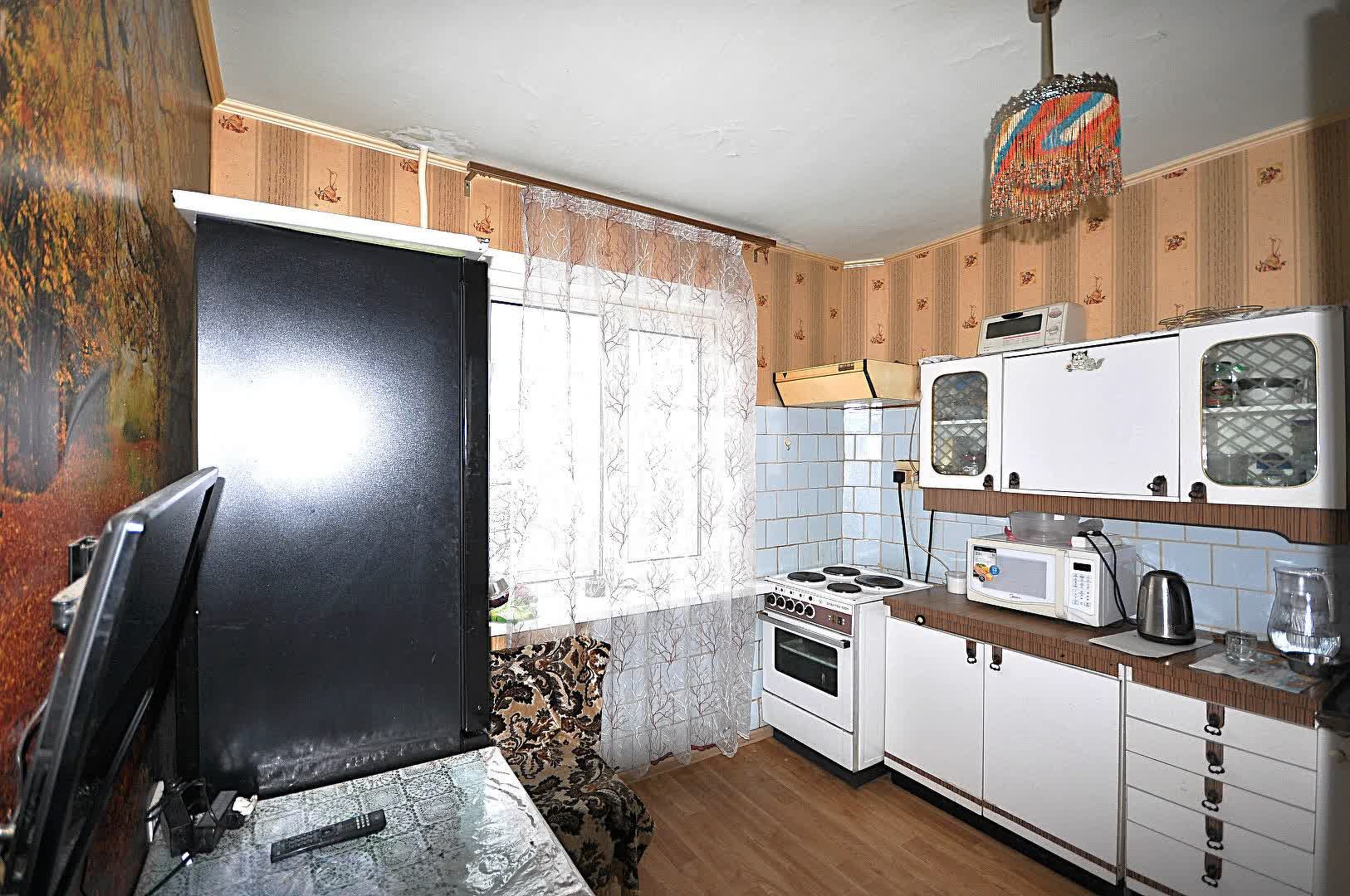 Продажа 2-комнатной квартиры, Южно-Сахалинск, Сахалинская область,  Южно-Сахалинск