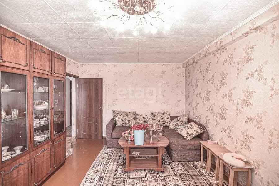 Продажа 4-комнатной квартиры, Южно-Сахалинск, Сахалинская область,  Южно-Сахалинск