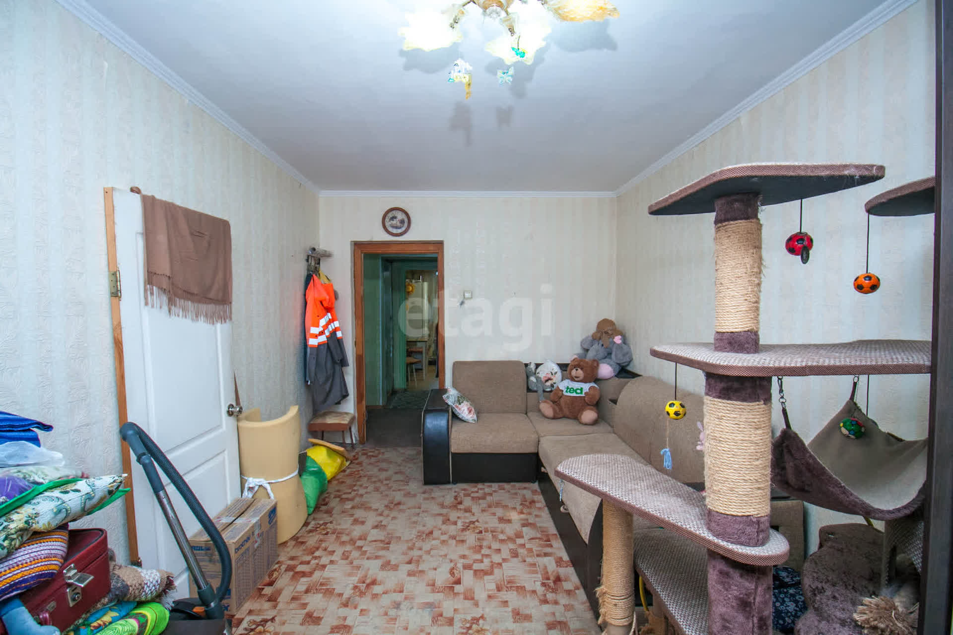 Продажа 3-комнатной квартиры, Южно-Сахалинск, Сахалинская область,  Южно-Сахалинск