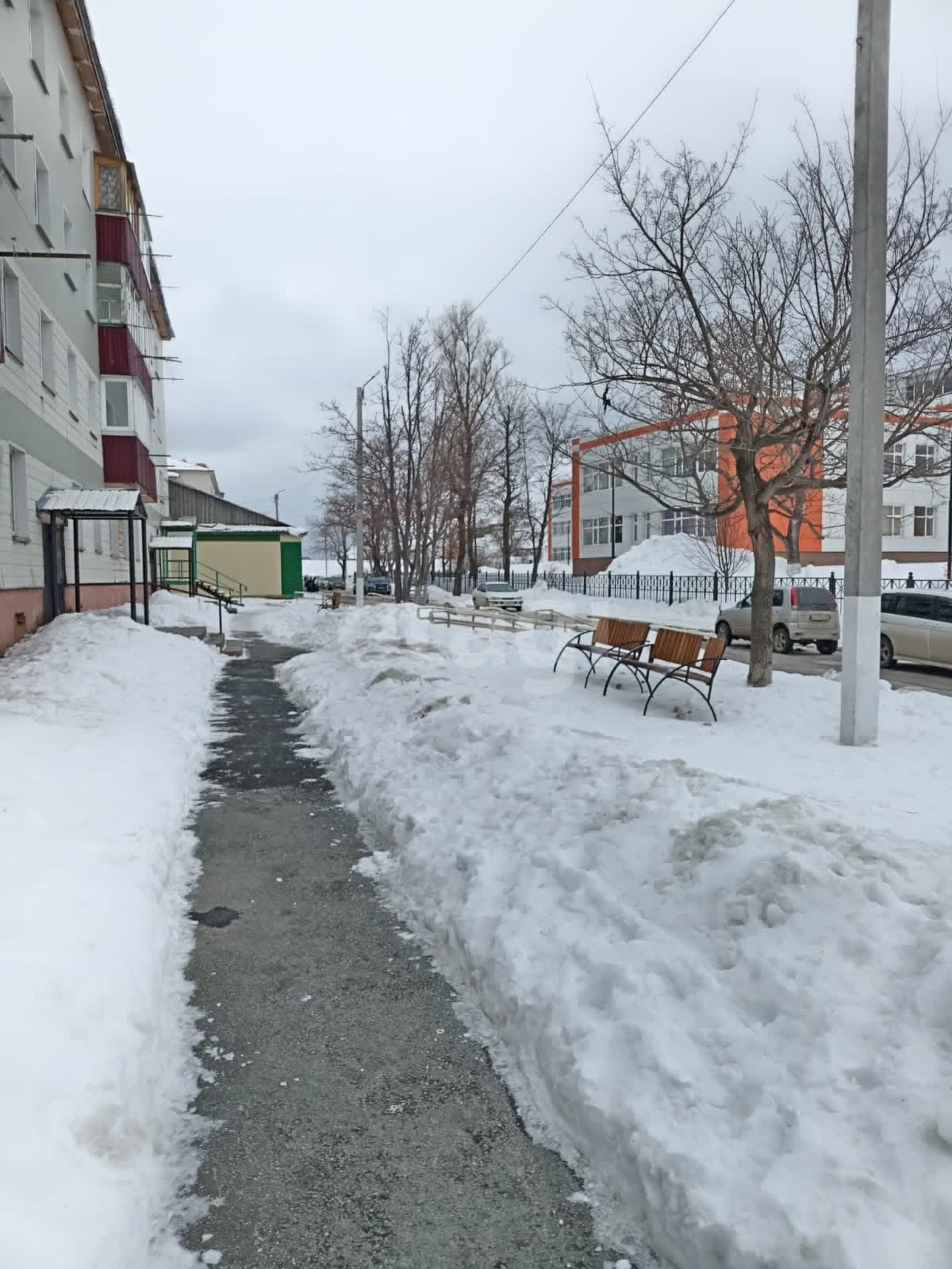 Продажа 2-комнатной квартиры, Южно-Сахалинск, Сахалинская область,  Южно-Сахалинск