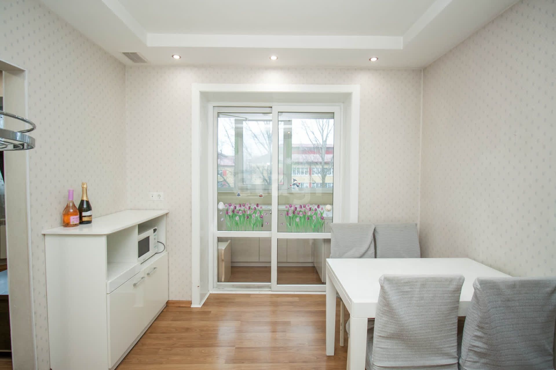 Продажа 3-комнатной квартиры, Южно-Сахалинск, Сахалинская область,  Южно-Сахалинск