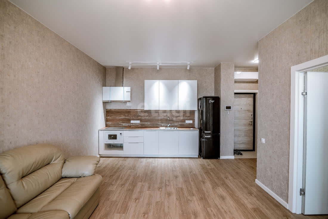 Продажа 2-комнатной квартиры, Южно-Сахалинск, Сахалинская область,  Южно-Сахалинск