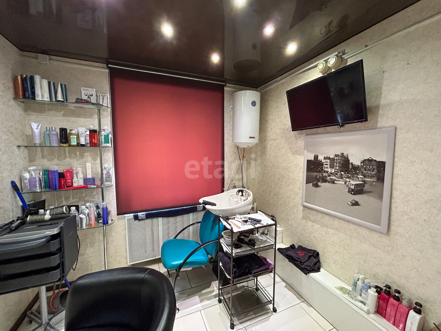 Продажа коммерческой недвижимости, 48м <sup>2</sup>, Новый Уренгой, Ямало-Ненецкий АО,  Новый Уренгой