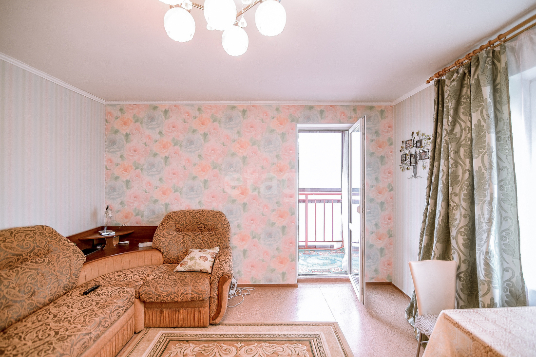 Продажа 2-комнатной квартиры, Южно-Сахалинск, Сахалинская область,  Южно-Сахалинск