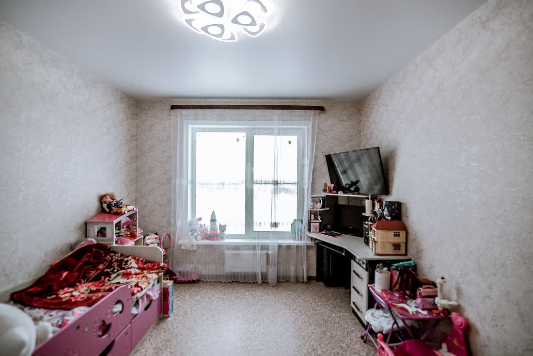 Продажа 2-комнатной квартиры, Южно-Сахалинск, Сахалинская область,  Южно-Сахалинск