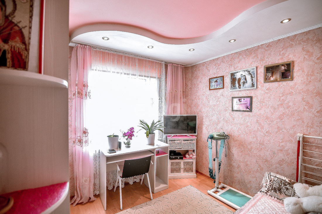 Продажа 3-комнатной квартиры, Южно-Сахалинск, Сахалинская область,  Южно-Сахалинск