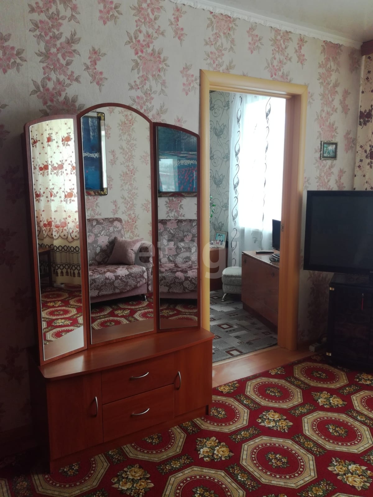 Продажа 4-комнатной квартиры, Южно-Сахалинск, Сахалинская область,  Южно-Сахалинск