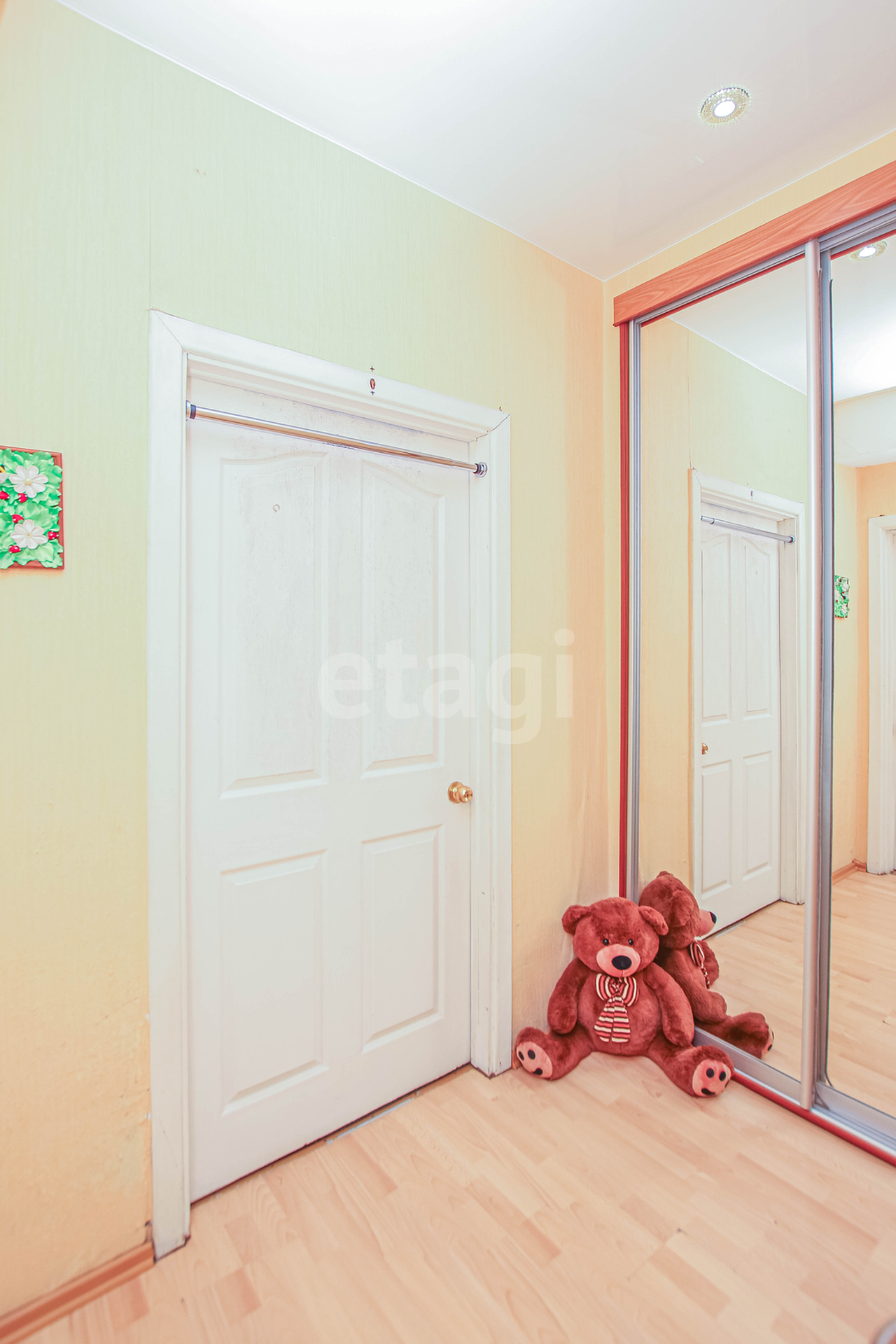 Продажа 3-комнатной квартиры, Улан-Удэ, Республика Бурятия,  Улан-Удэ