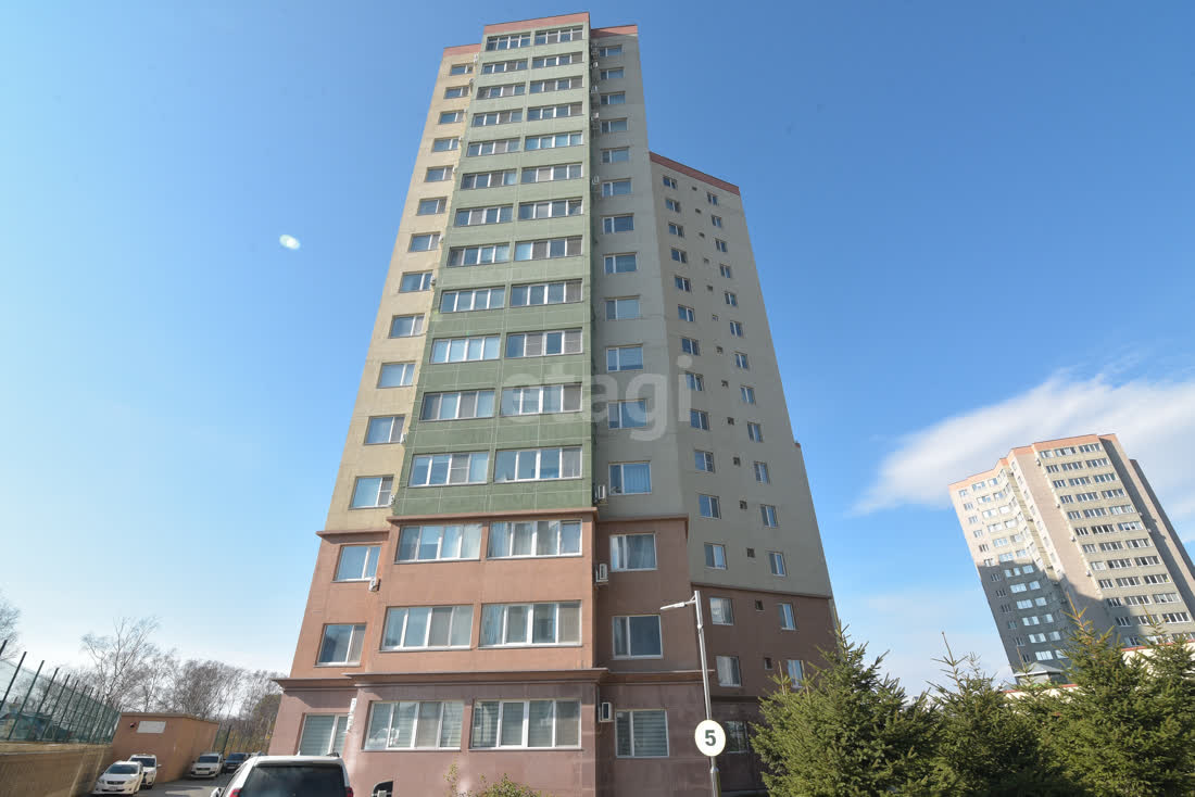 Продажа 3-комнатной квартиры, Южно-Сахалинск, Сахалинская область,  Южно-Сахалинск