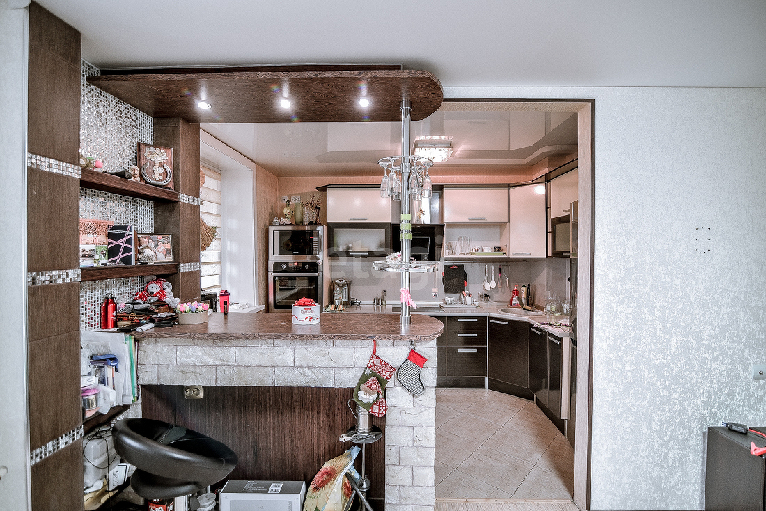 Продажа 3-комнатной квартиры, Южно-Сахалинск, Сахалинская область,  Южно-Сахалинск