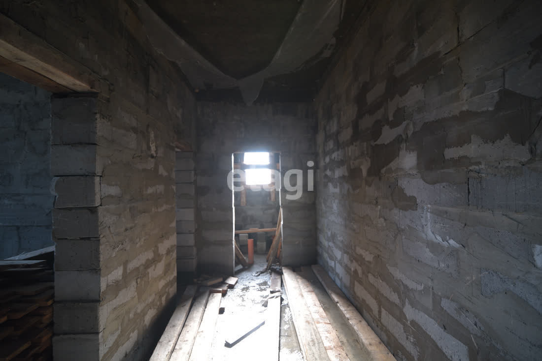 Продажа коммерческой недвижимости, 300м <sup>2</sup>, Южно-Сахалинск, Сахалинская область,  Южно-Сахалинск