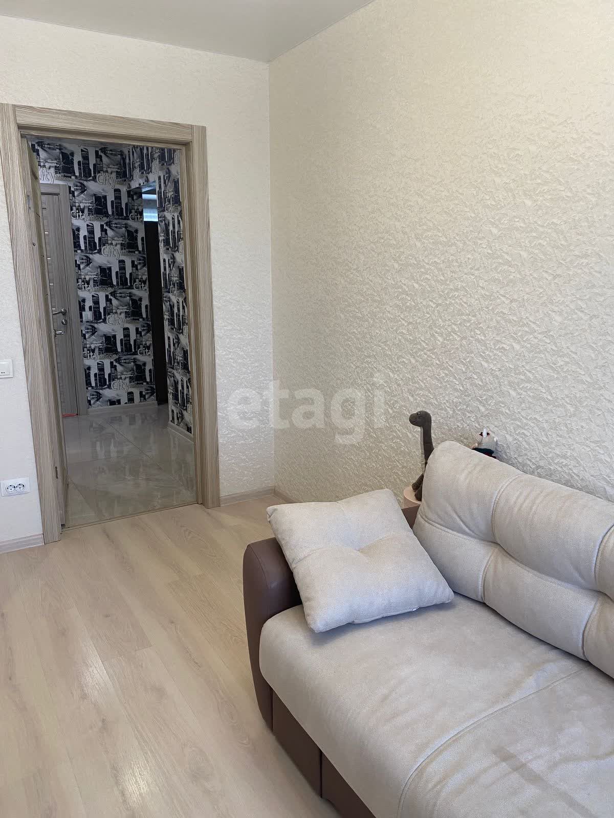 Продажа 3-комнатной квартиры, Южно-Сахалинск, Сахалинская область,  Южно-Сахалинск