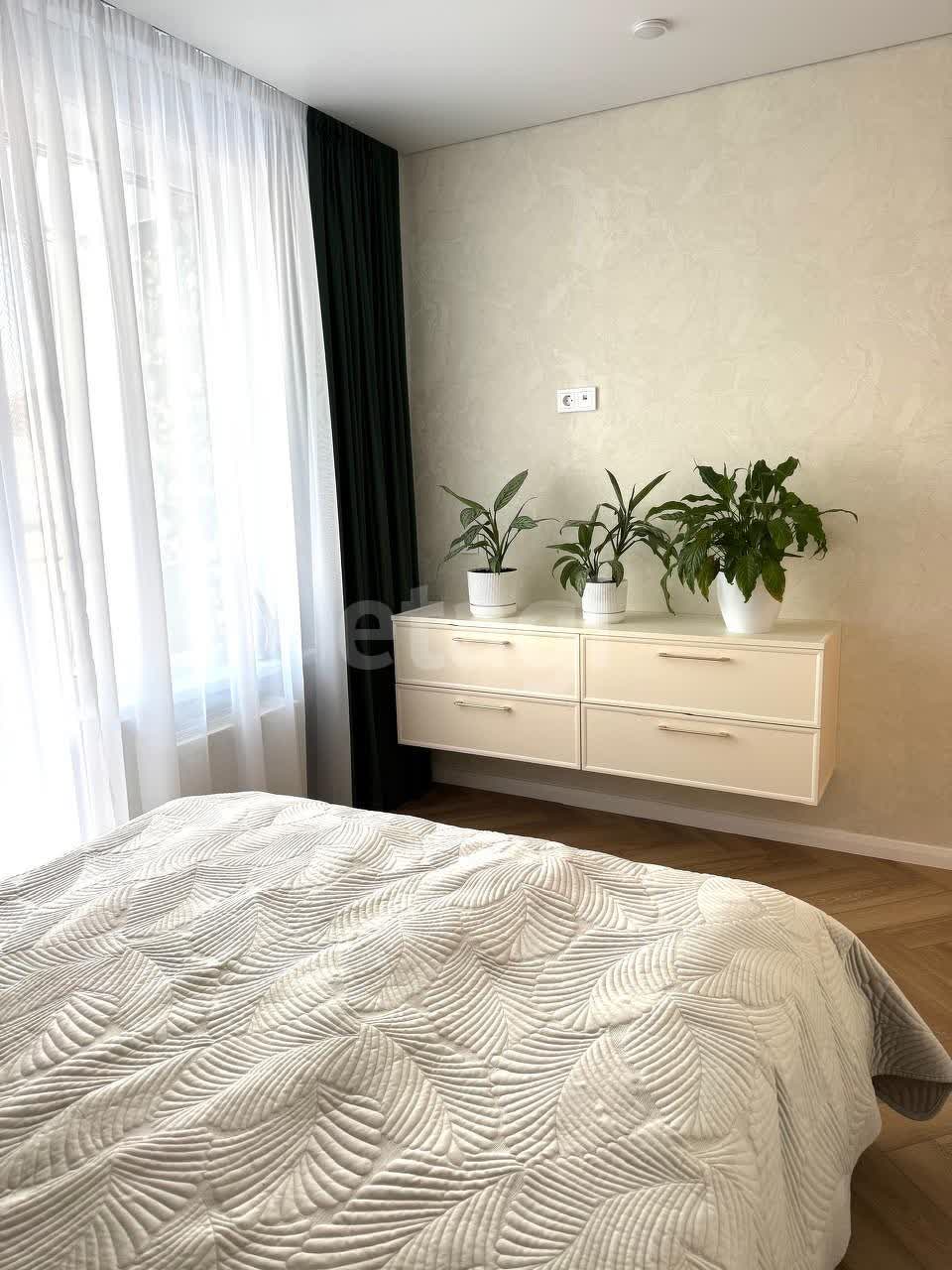 Продажа 3-комнатной квартиры, Южно-Сахалинск, Сахалинская область,  Южно-Сахалинск