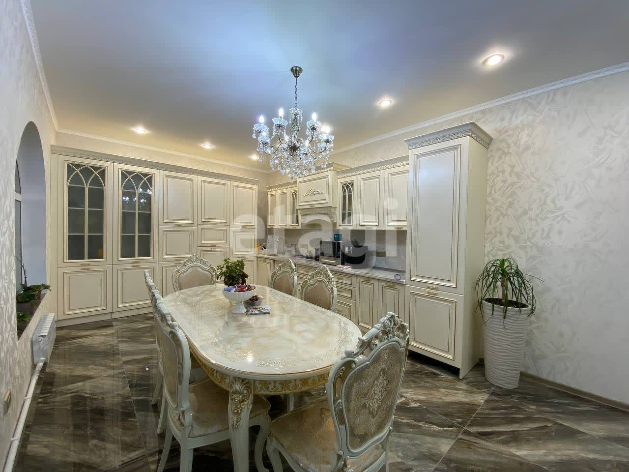 Продажа дома, 185м <sup>2</sup>, 8 сот., Улан-Удэ, Республика Бурятия,  Октябрьский