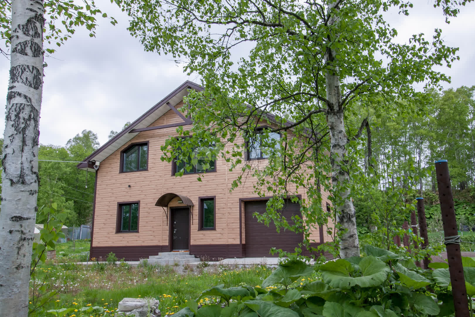 Продажа дома, 195м <sup>2</sup>, 10 сот., Южно-Сахалинск, Сахалинская область,  Южно-Сахалинск