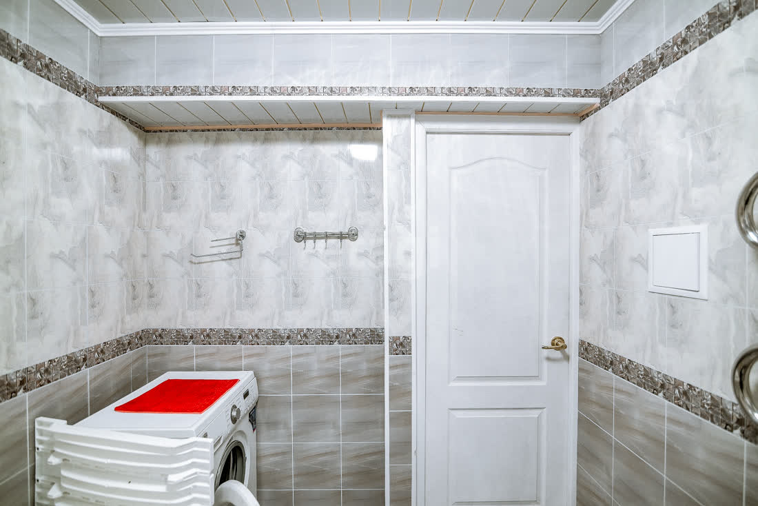 Продажа 4-комнатной квартиры, Южно-Сахалинск, Сахалинская область,  Южно-Сахалинск