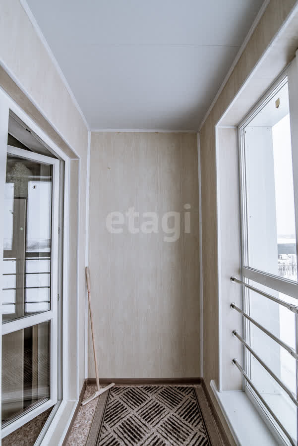 Продажа 2-комнатной квартиры, Южно-Сахалинск, Сахалинская область,  Южно-Сахалинск