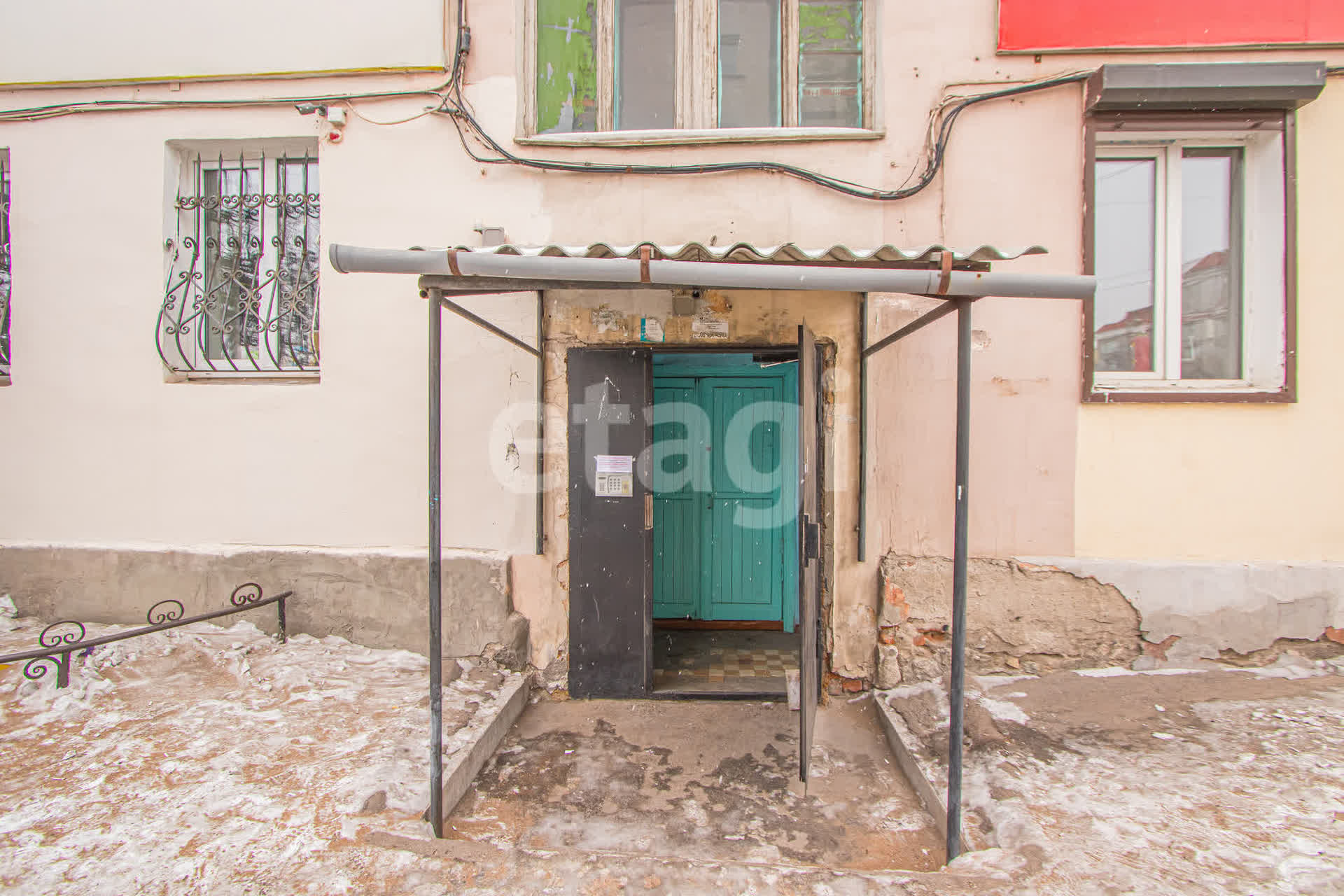 Продажа коммерческой недвижимости, 42м <sup>2</sup>, Улан-Удэ, Бурятия,  Улан-Удэ