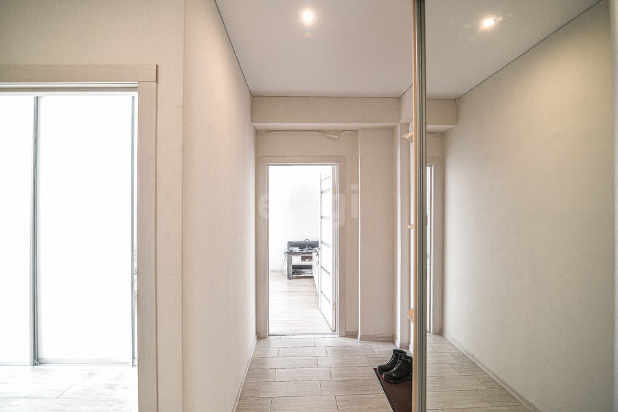 Продажа 2-комнатной квартиры, Южно-Сахалинск, Сахалинская область,  Южно-Сахалинск