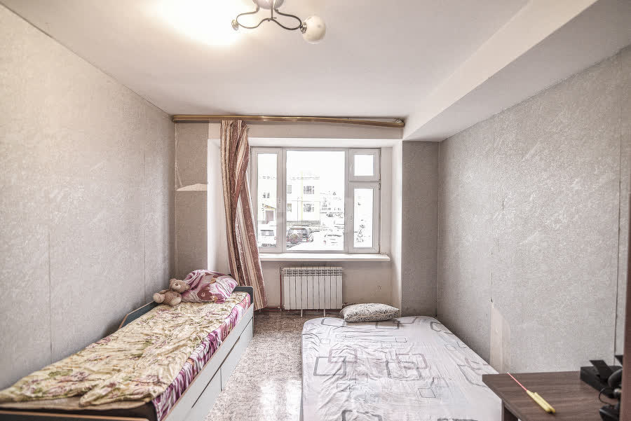 Продажа 3-комнатной квартиры, Южно-Сахалинск, Сахалинская область,  Южно-Сахалинск