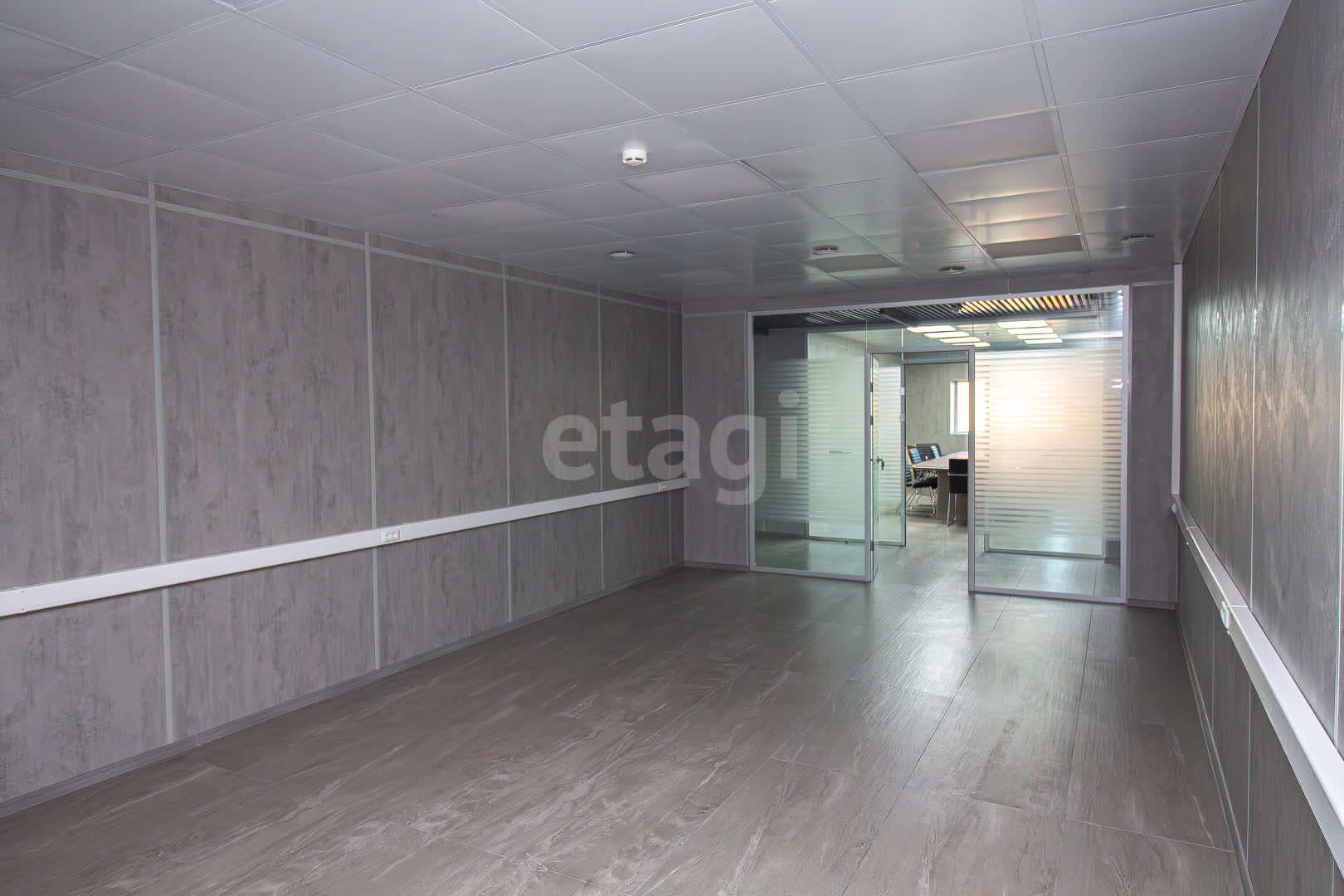 Аренда коммерческой недвижимости, 158м <sup>2</sup>, Новый Уренгой, Ямало-Ненецкий АО,  Новый Уренгой