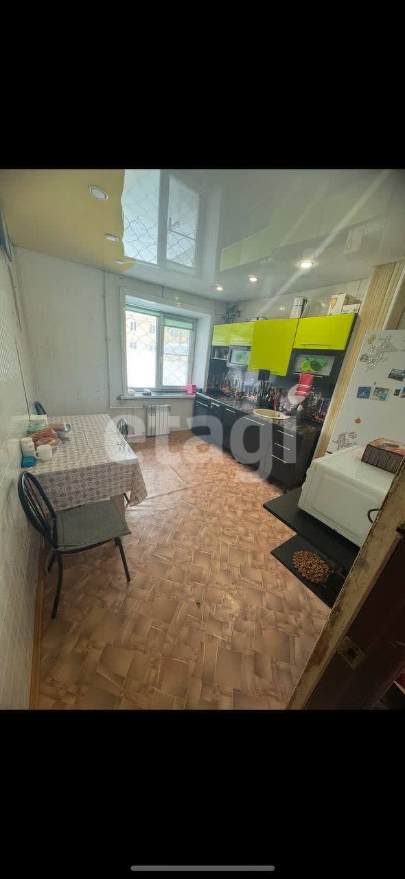 Продажа 4-комнатной квартиры, Улан-Удэ, Республика Бурятия,  Улан-Удэ