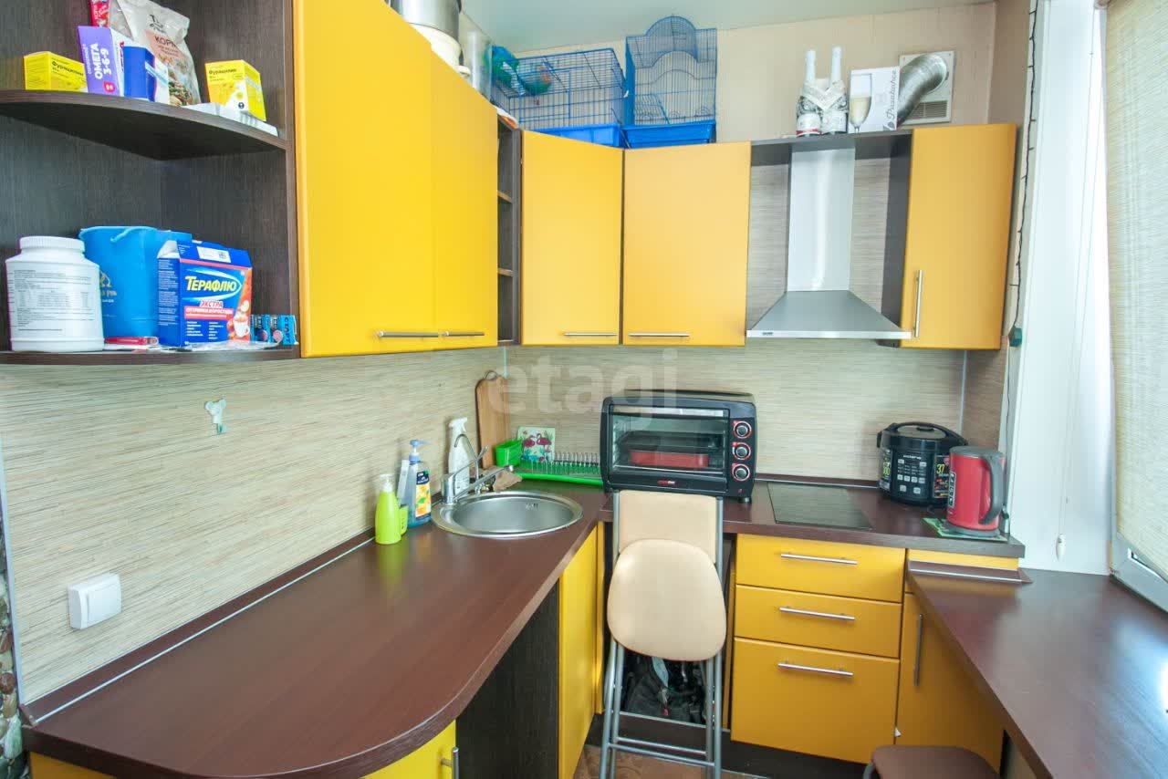 Продажа 2-комнатной квартиры, Южно-Сахалинск, Сахалинская область,  Южно-Сахалинск