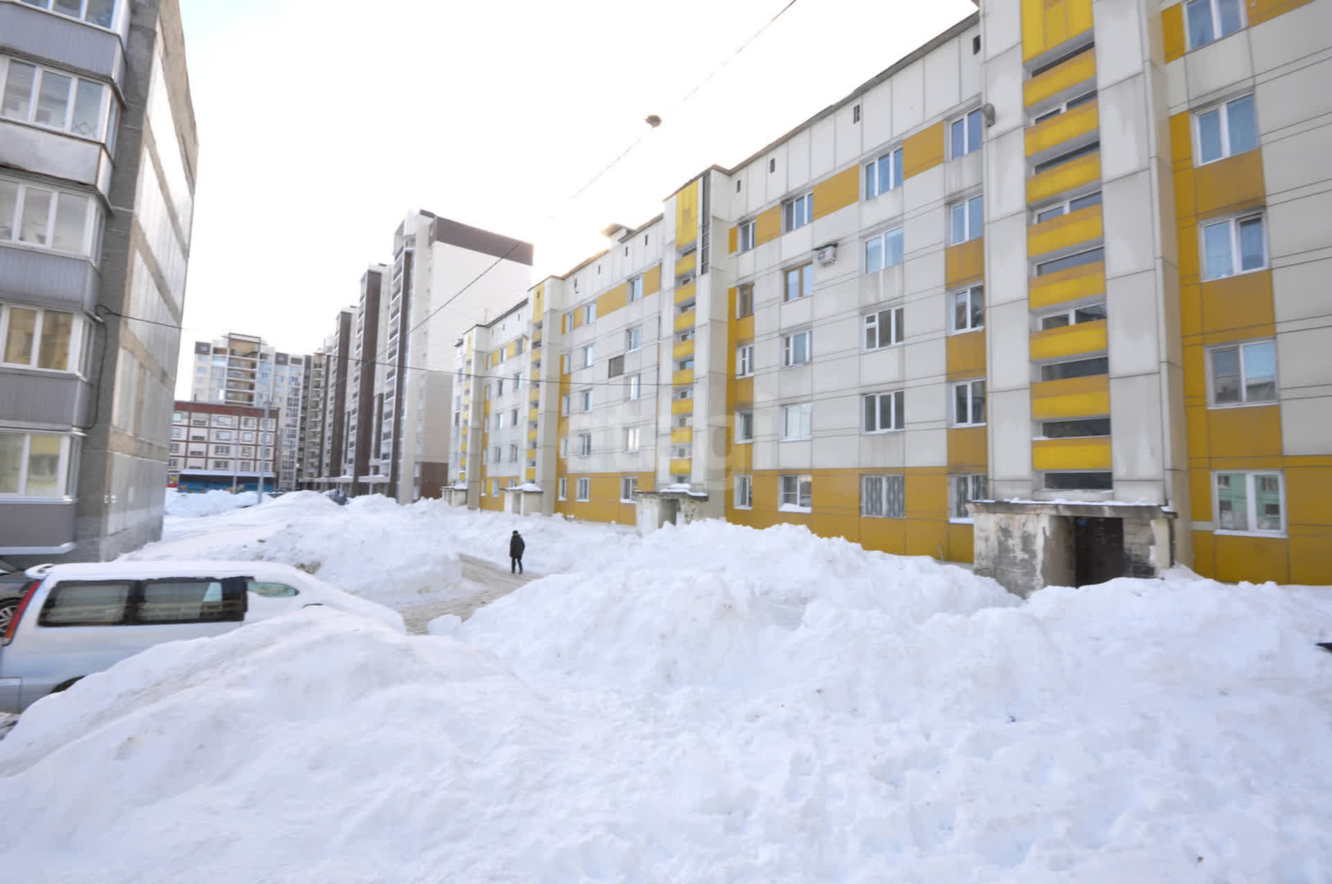 Продажа 4-комнатной квартиры, Южно-Сахалинск, Сахалинская область,  Южно-Сахалинск