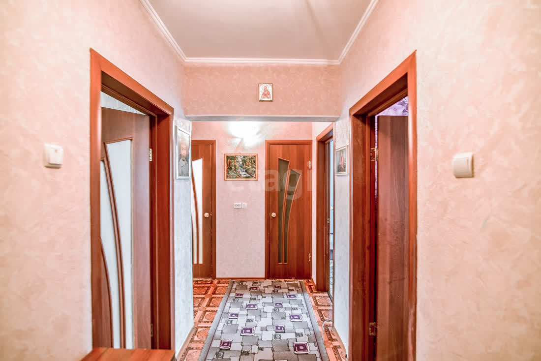 Продажа 3-комнатной квартиры, Южно-Сахалинск, Сахалинская область,  Южно-Сахалинск