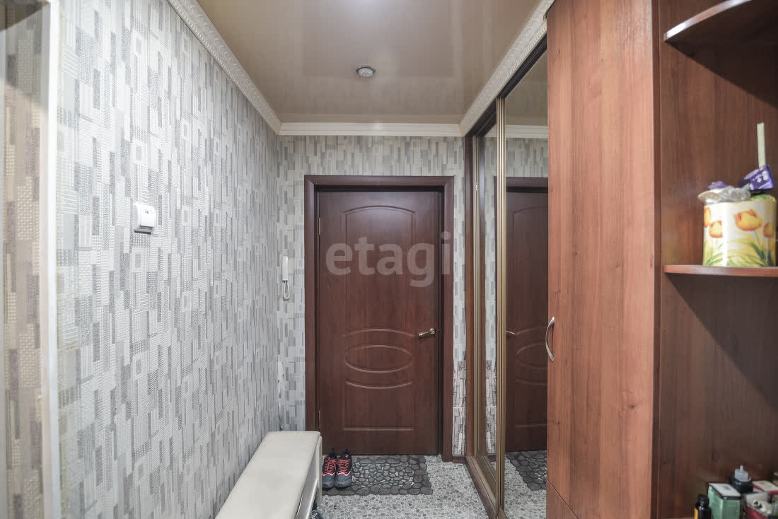 Продажа 3-комнатной квартиры, Южно-Сахалинск, Сахалинская область,  Южно-Сахалинск