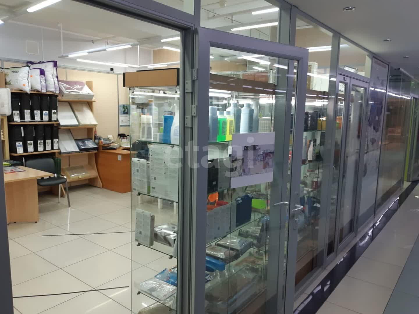 Продажа коммерческой недвижимости, 277м <sup>2</sup>, Новый Уренгой, Ямало-Ненецкий АО,  Новый Уренгой