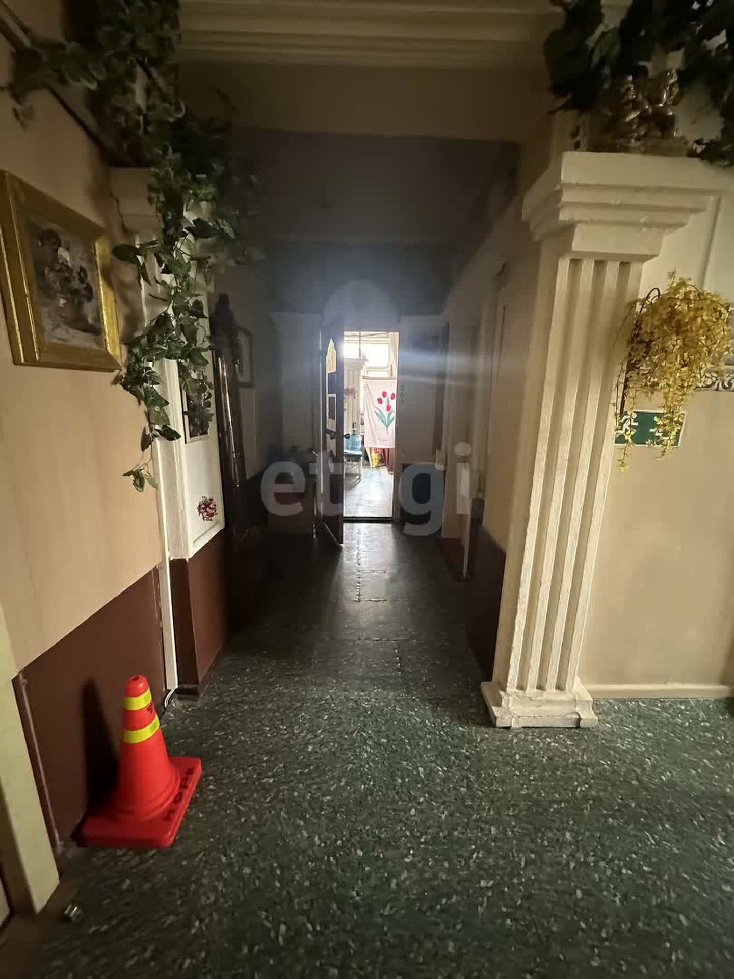 Продажа коммерческой недвижимости, 350м <sup>2</sup>, Южно-Сахалинск, Сахалинская область,  Южно-Сахалинск