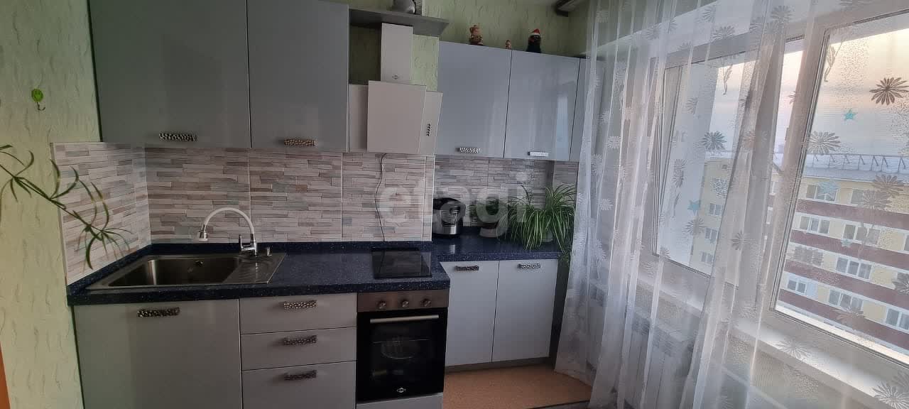 Продажа 2-комнатной квартиры, Южно-Сахалинск, Сахалинская область,  Южно-Сахалинск