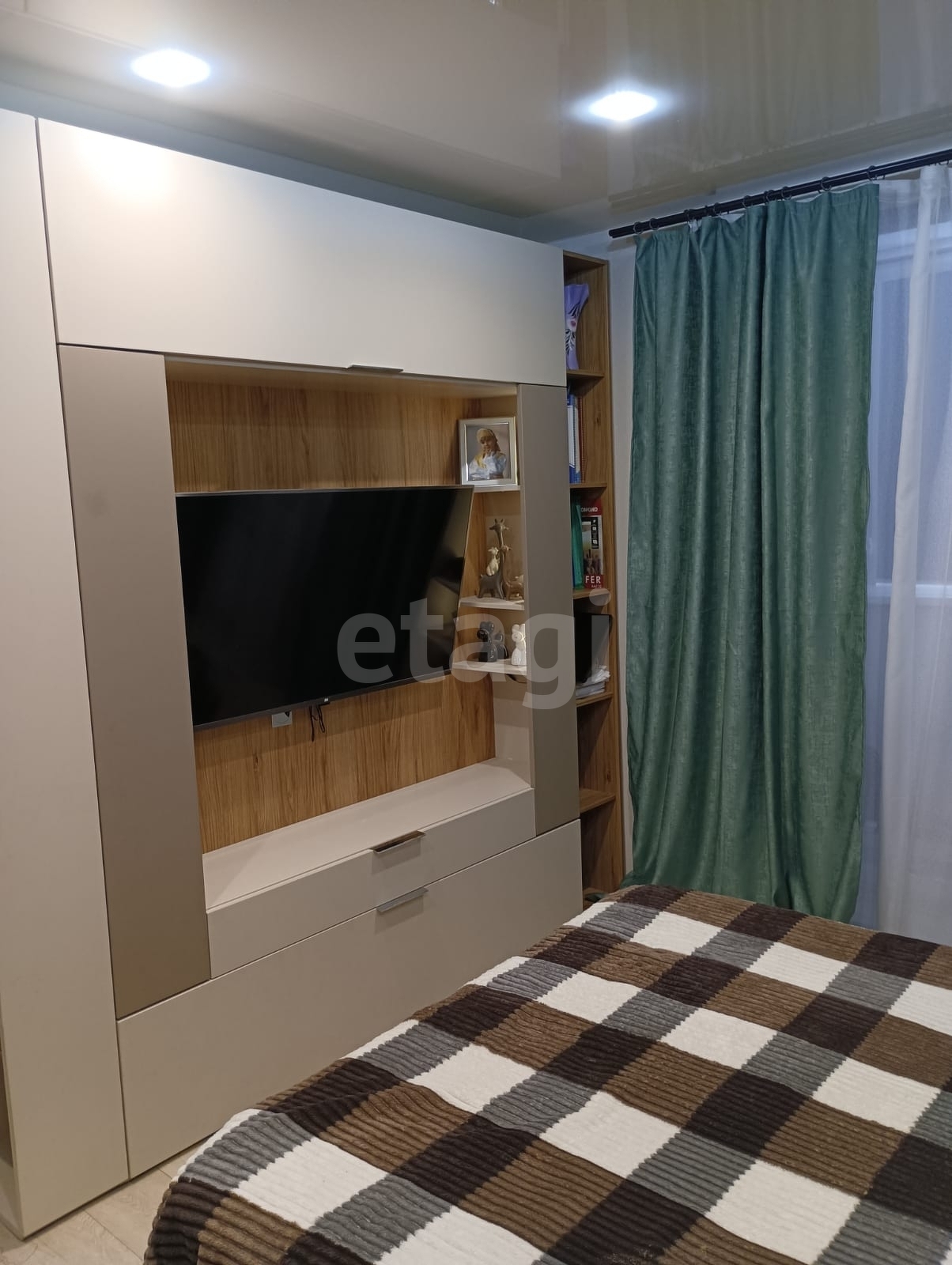 Продажа 3-комнатной квартиры, Южно-Сахалинск, Сахалинская область,  Южно-Сахалинск