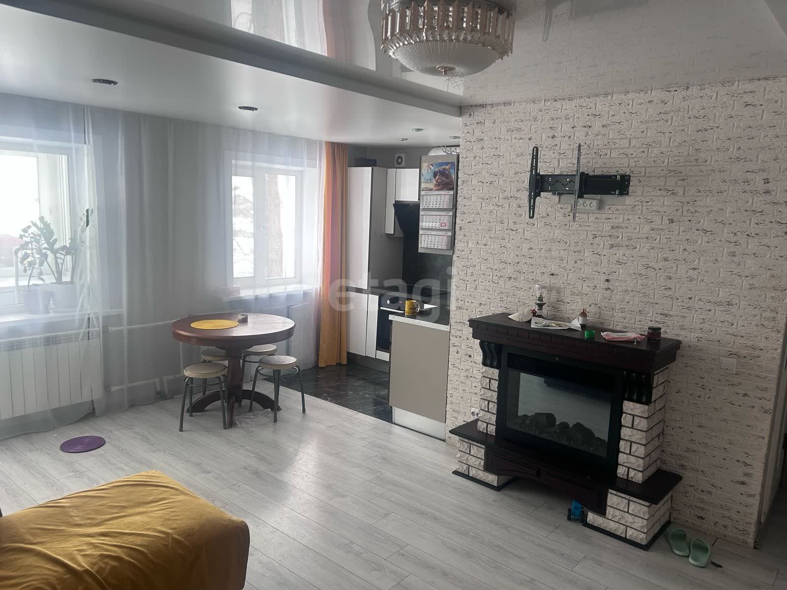 Продажа 2-комнатной квартиры, Южно-Сахалинск, Сахалинская область,  Южно-Сахалинск