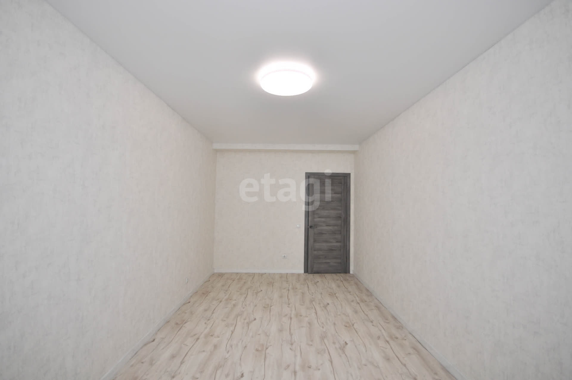 Продажа 2-комнатной квартиры, Южно-Сахалинск, Сахалинская область,  Южно-Сахалинск