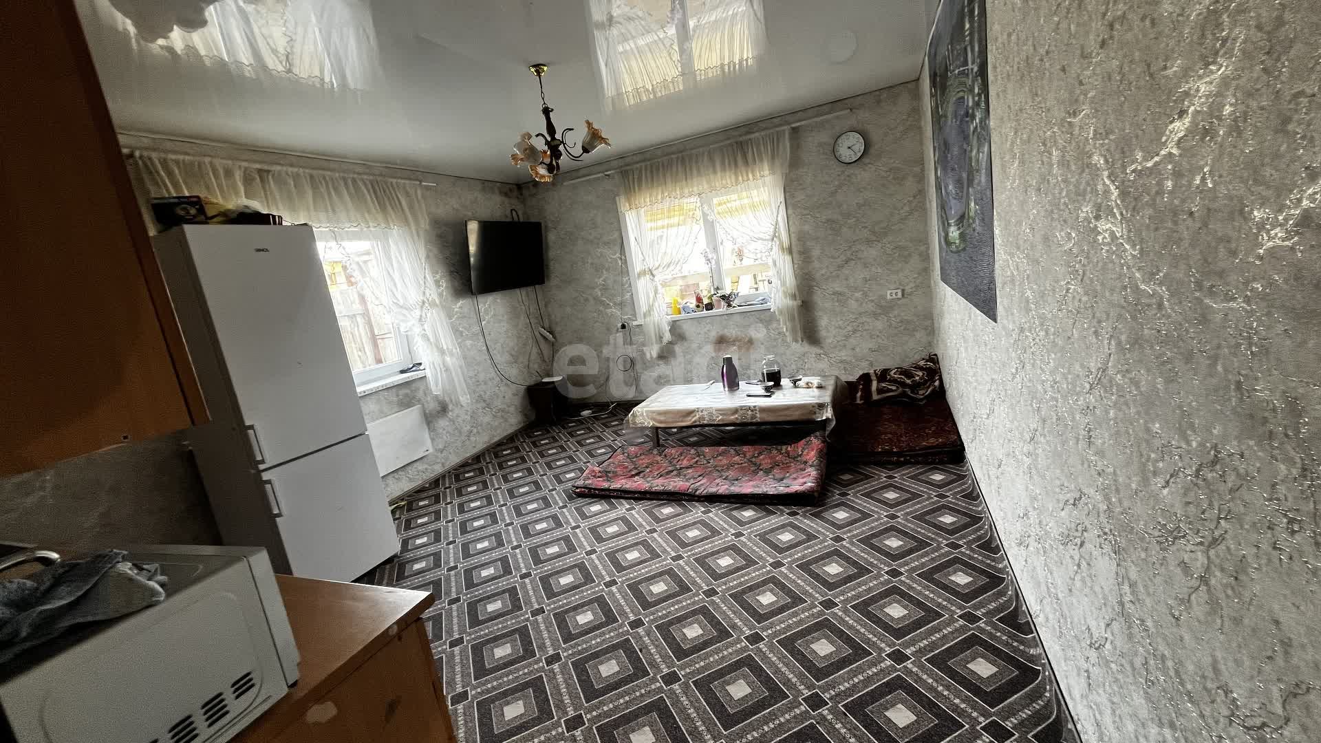 Продажа дома, 256м <sup>2</sup>, 11 сот., Улан-Удэ, Республика Бурятия,  Тарбагатайский